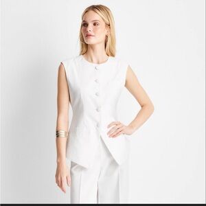 Women’s Sleeveless Button Front Waist Coat-Future Collective-Jenee Naylor-Sz 10